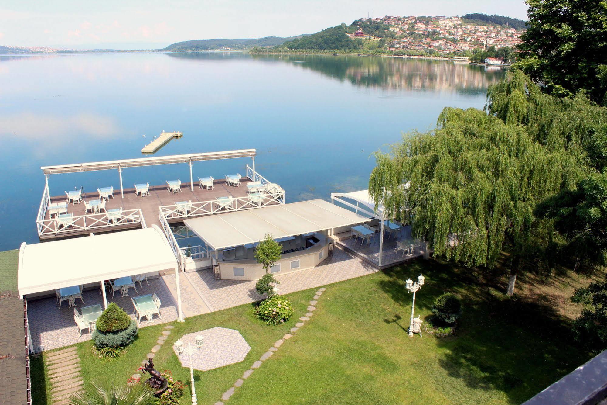 Lale Hotel Sapanca Exterior foto